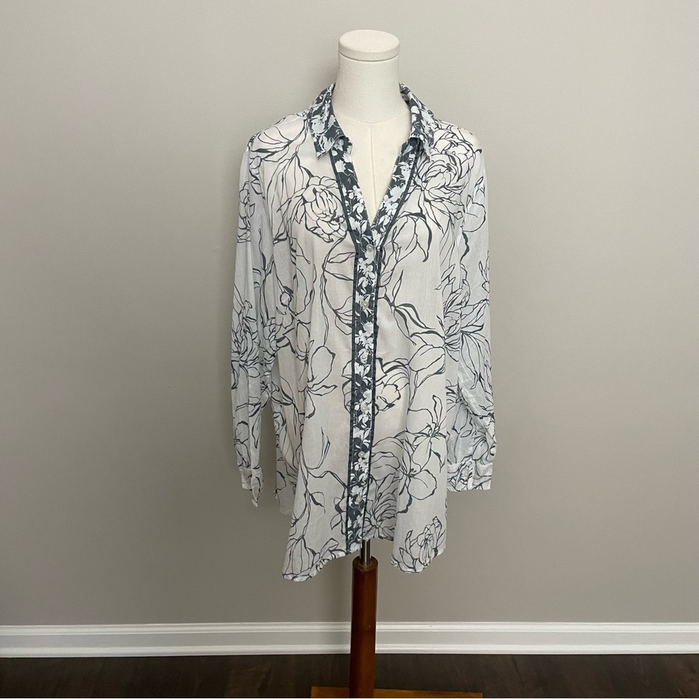 Soft Surroundings Tunic Top Floral Lightweight Roll Tab Sleeve Cotton Grey White